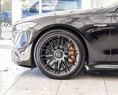 2025 Mercedes-Benz AMG S 63 E Base