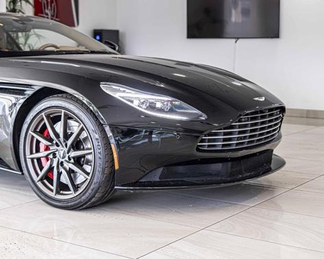2018 Aston Martin DB11 V12