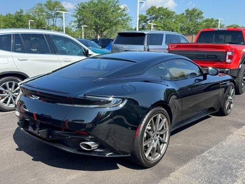 2018 Aston Martin DB11 V12