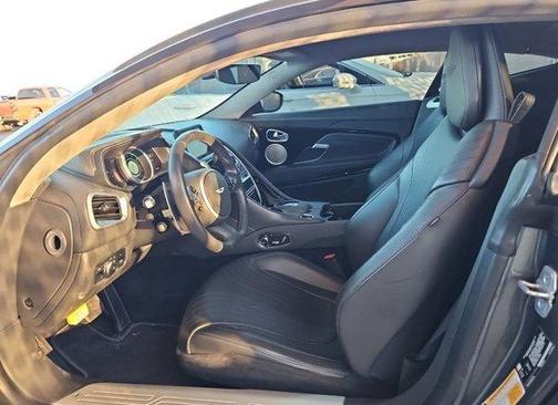 2020 Aston Martin DB11 V8