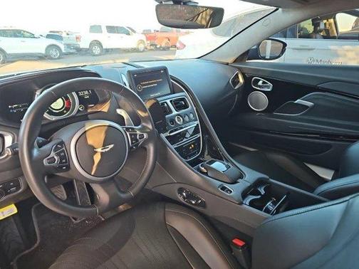 2020 Aston Martin DB11 V8