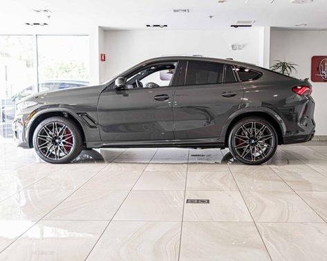 2025 BMW X6 M Base