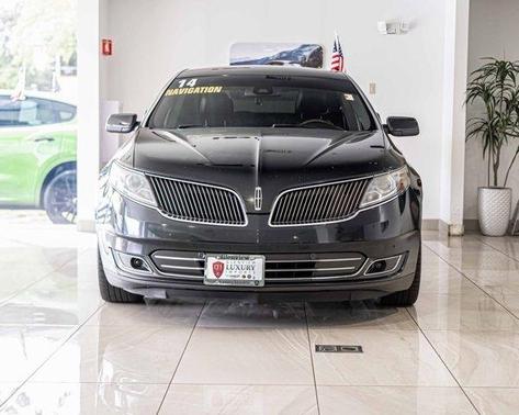 2014 Lincoln MKS Base