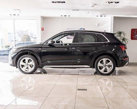 2023 Audi Q5 45 S line Prestige
