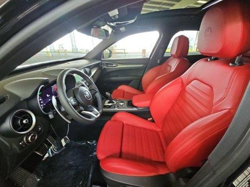 2024 Alfa Romeo Stelvio Veloce