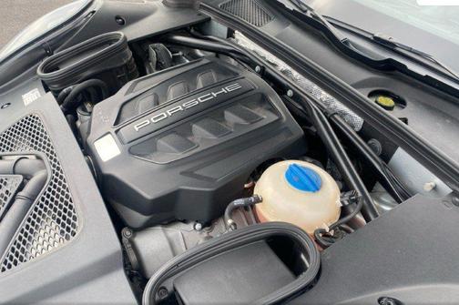 2017 Porsche Macan GTS