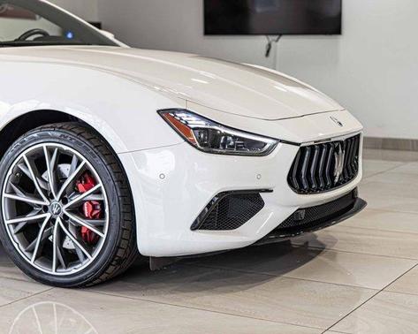2023 Maserati Ghibli Modena