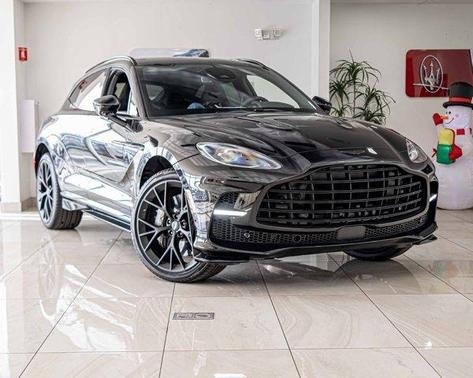 2025 Aston Martin DBX 707
