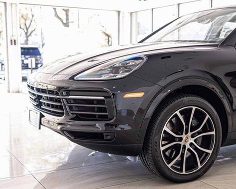 2022 Porsche Cayenne S Platinum Edition