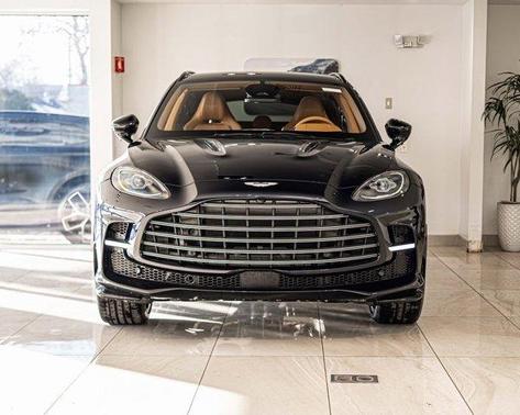 2026 Aston Martin DBX 707