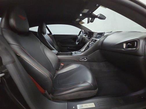 2020 Aston Martin DB11 V8