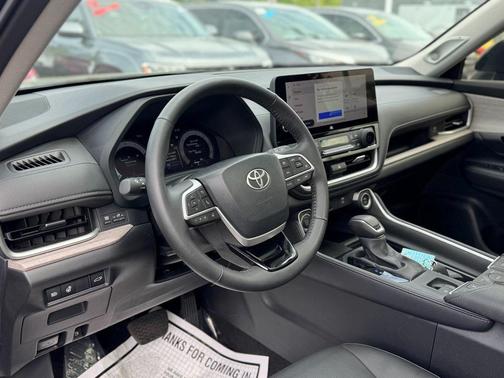 2024 Toyota Grand Highlander
