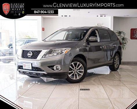 Gun Metallic 2016 Nissan Pathfinder SV