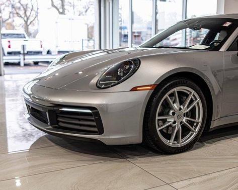 2022 Porsche 911 Carrera