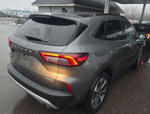 2025 Ford Escape Platinum