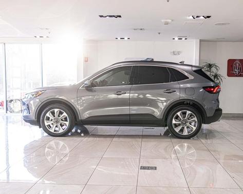 2025 Ford Escape Platinum