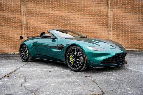 2023 Aston Martin Vantage 