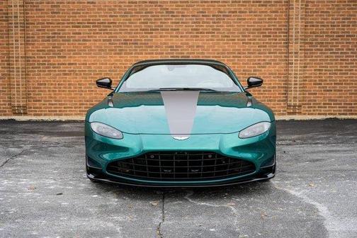 2023 Aston Martin Vantage 
