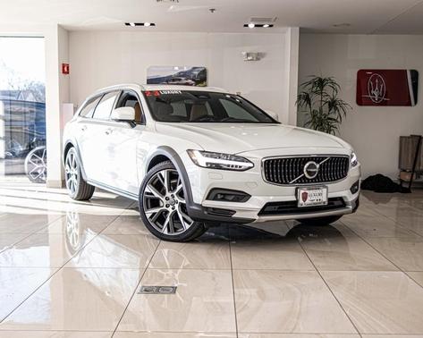 2023 Volvo V90 Cross Country B6 Ultimate
