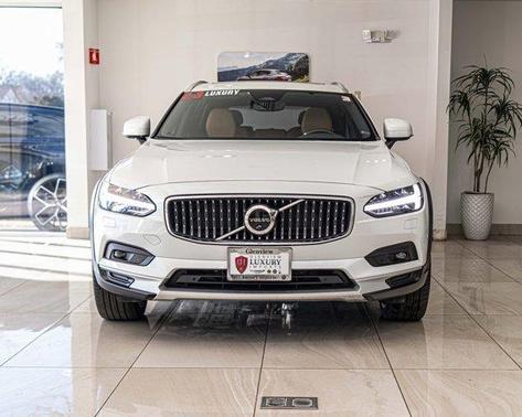 2023 Volvo V90 Cross Country B6 Ultimate