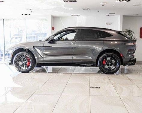 2026 Aston Martin DBX 707