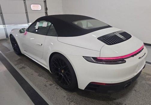 2024 Porsche 911 Carrera GTS