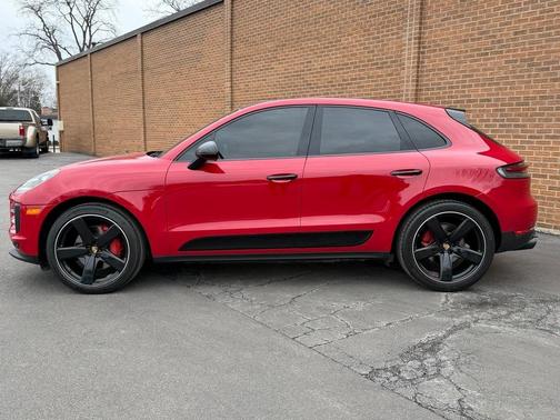 2020 Porsche Macan S