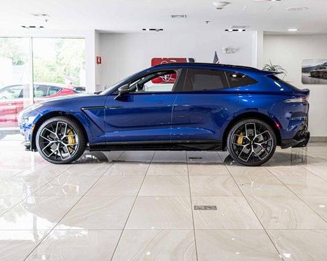 2025 Aston Martin DBX 707