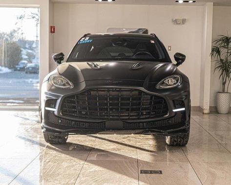 2025 Aston Martin DBX 707
