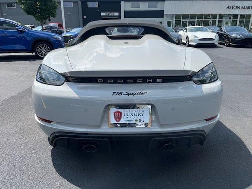 2020 Porsche 718 Spyder Base