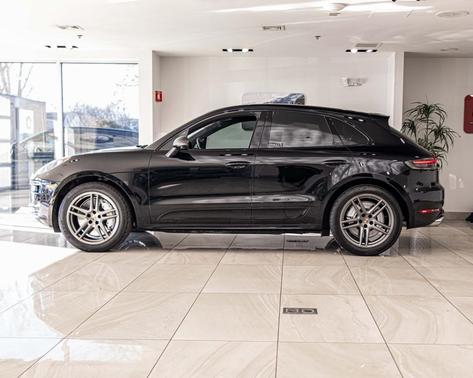 2021 Porsche Macan Turbo