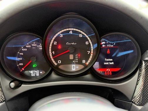 2021 Porsche Macan Turbo