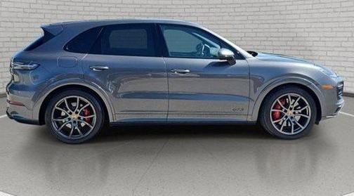 2021 Porsche Cayenne GTS
