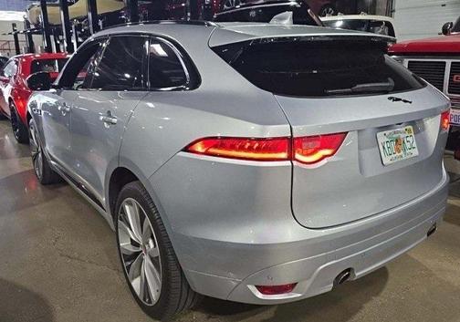 2018 Jaguar F-PACE 25t R-Sport