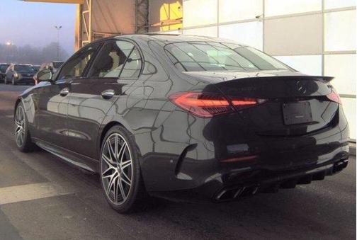 2024 Mercedes-Benz AMG C 63 S E Performance