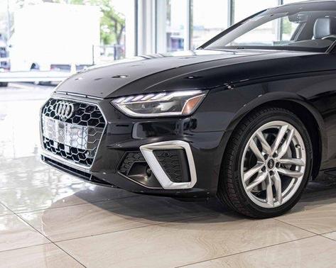 2023 Audi A4 45 S line Premium Plus