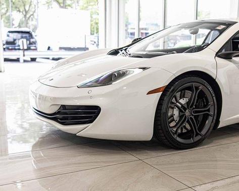 2014 McLaren MP4-12C Base
