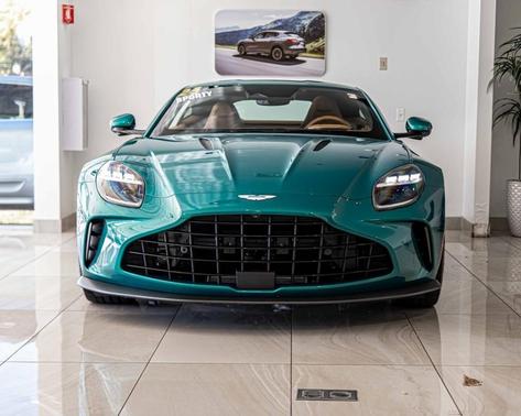 2025 Aston Martin Vantage Base