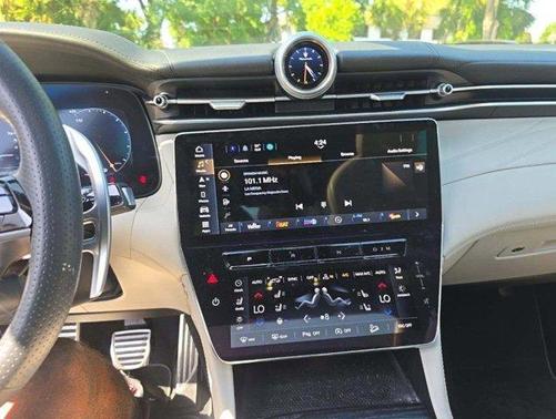 Bianco 2024 Maserati Grecale Modena