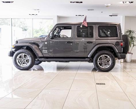 2022 Jeep Wrangler Unlimited Sahara