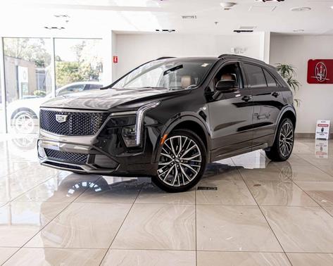 2024 Cadillac XT4 Sport