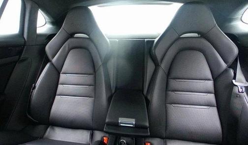 2018 Porsche Panamera Turbo