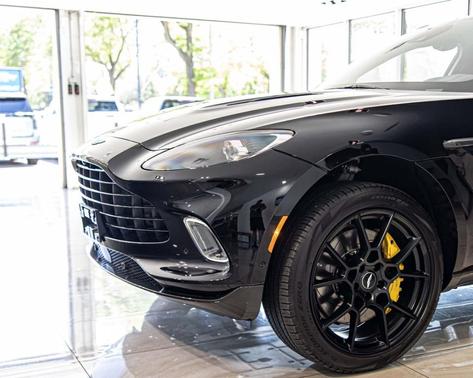 Black 2021 Aston Martin DBX Base