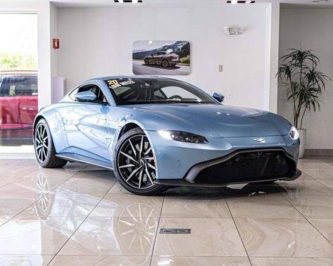 Q Frosted Glass Blue 2020 Aston Martin Vantage Base