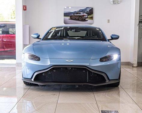 Q Frosted Glass Blue 2020 Aston Martin Vantage Base