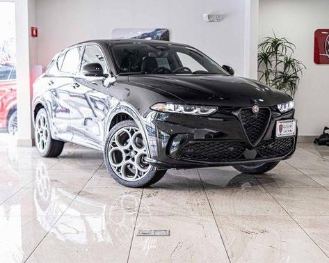 2025 Alfa Romeo Tonale Base