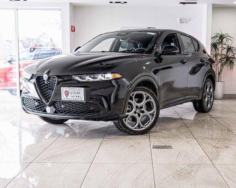 2025 Alfa Romeo Tonale Base