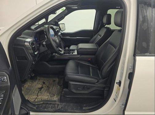 White 2025 Ford F-150 Lariat