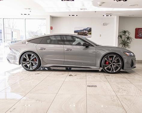 2022 Audi RS 7 4.0T quattro