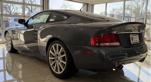 2006 Aston Martin V12 Vanquish S